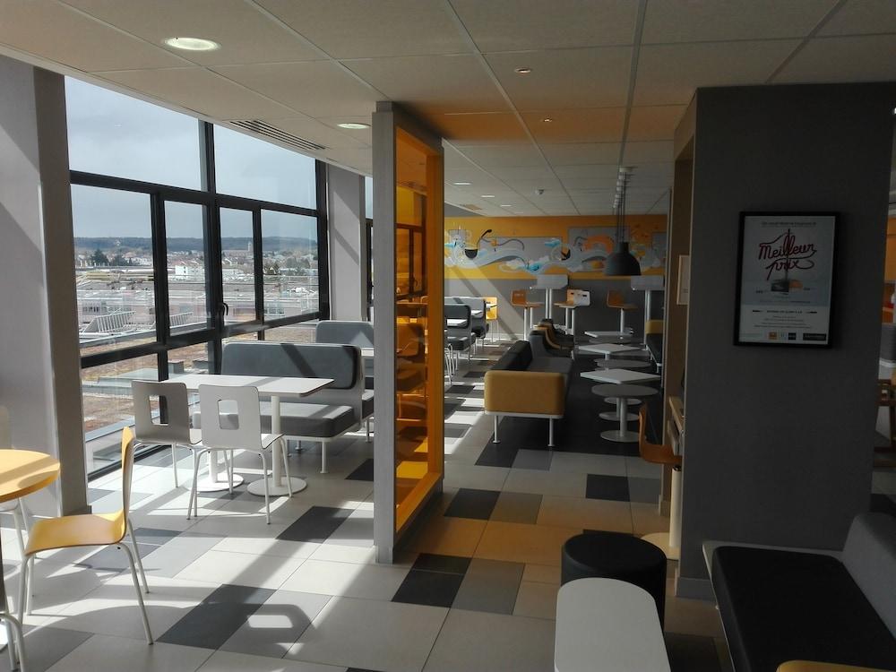 Tulip Inn Thionville Residences Exteriör bild